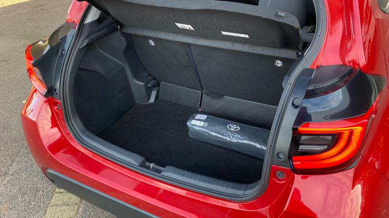 Toyota Yaris 1.5 Hybrid Design 5dr CVT Hybrid Hatchback